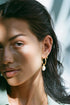 FLOWER WITH PEARL STUD OORBEL ZILVER